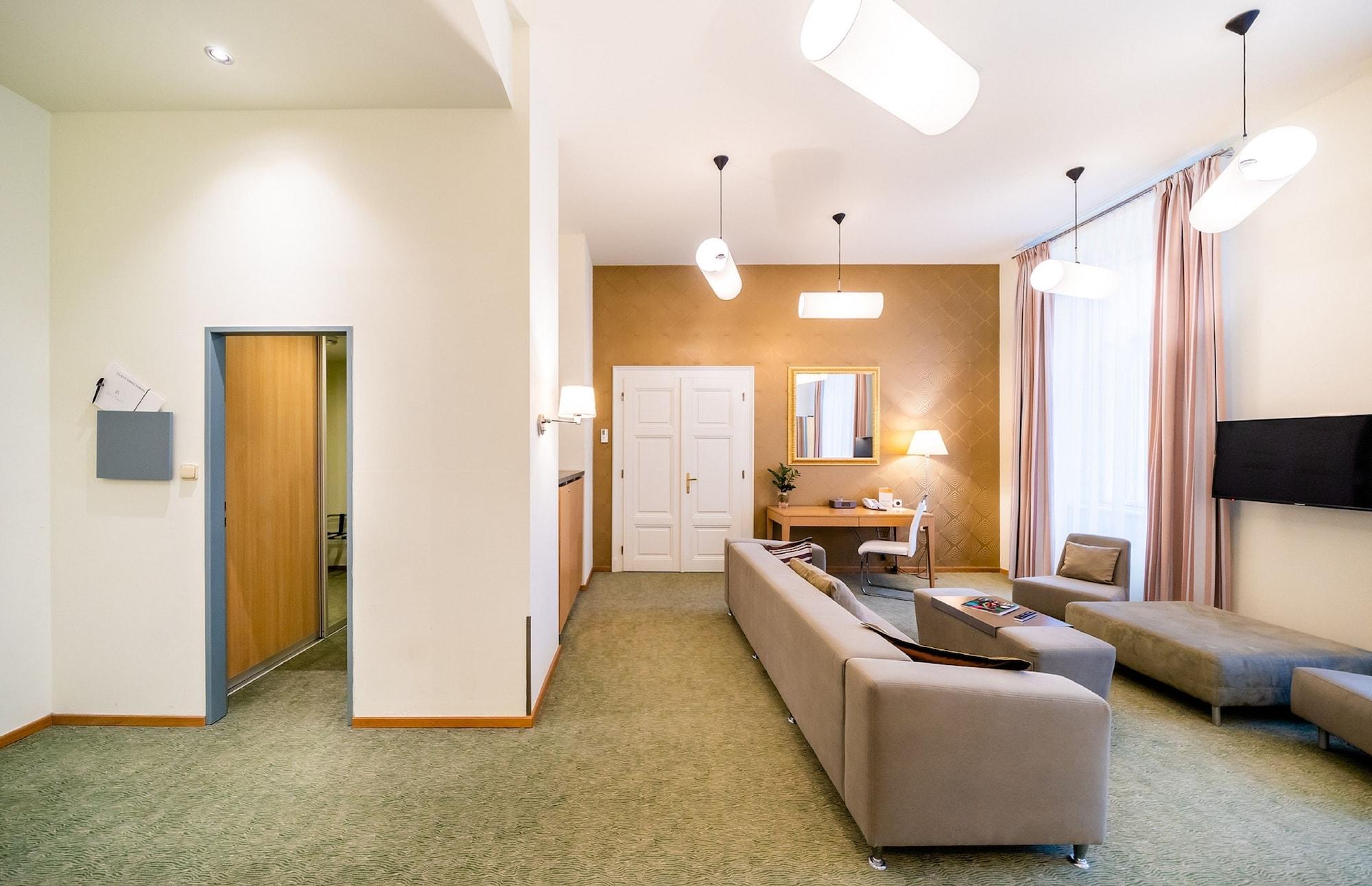 Grandium Hotel Prague Exterior photo Interior of a modern apartment